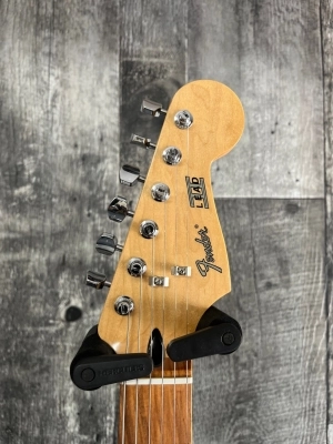 Fender - 014-4213-538 4